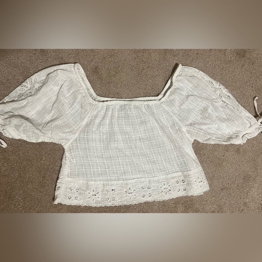 American Eagle White Embroidered Puff Sleeve Blouse, Size Small - Picture 6 of 11